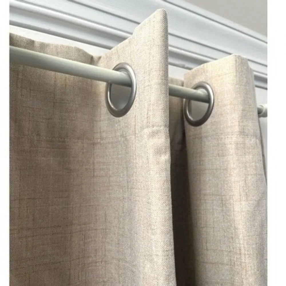 Sun Zero Blackout Grommet 1 Piece Curtain Panel Single Panel 40 x 63 Inches NWOT